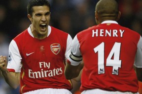 九游体育官方登录-二十季铸一剑，Ming终迎高光！SKT全场沸腾，老将不死